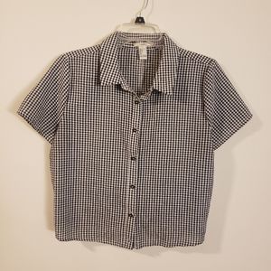 Button short sleeve shirt